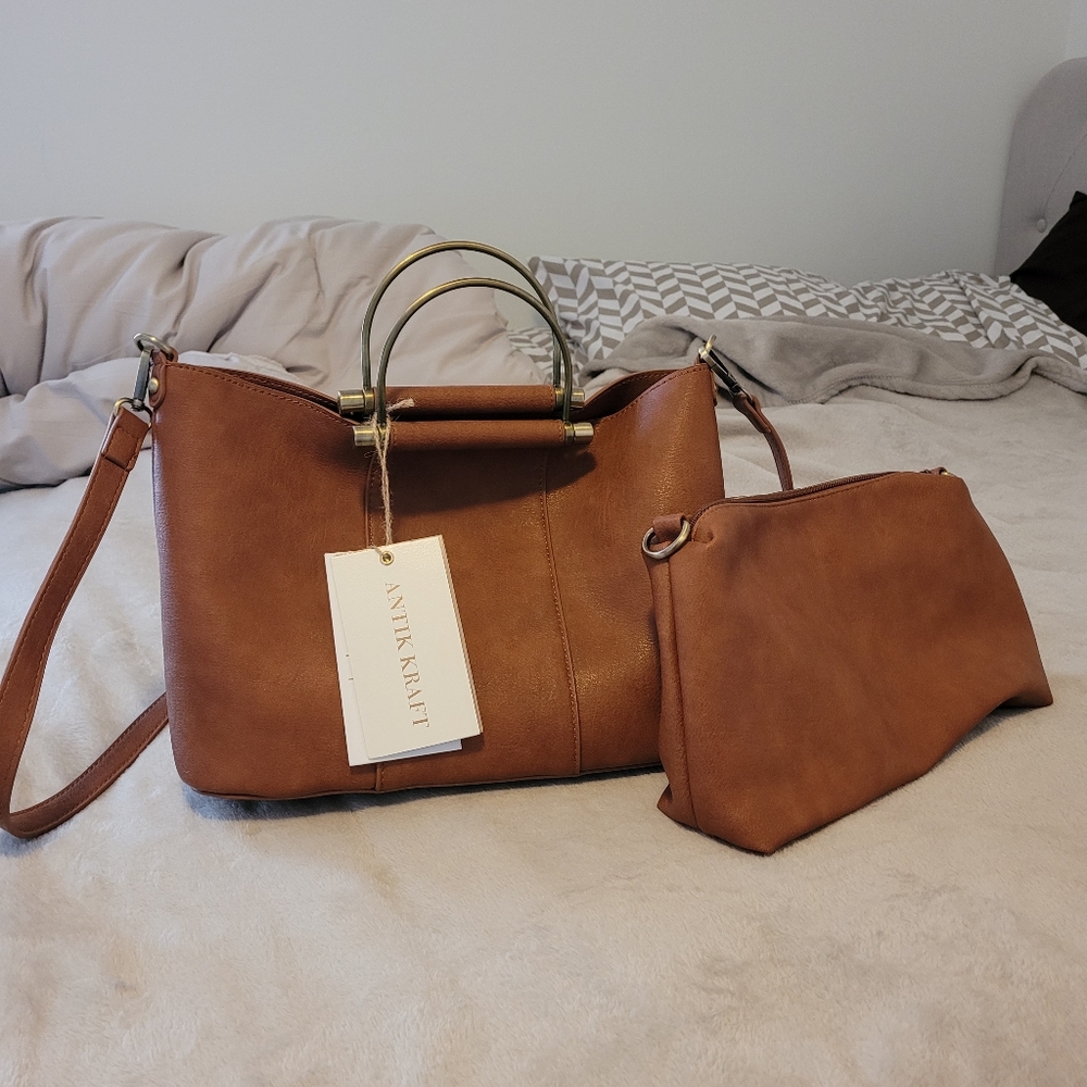Antik Kraft Tan Leather Tote Bags